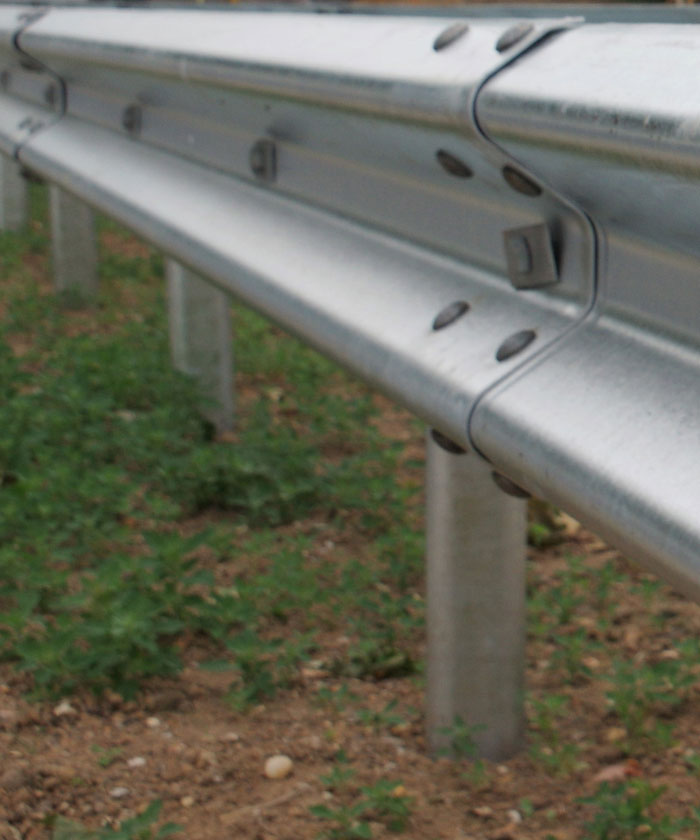 killeen-supplies-products-crash-barriers-gallery-03
